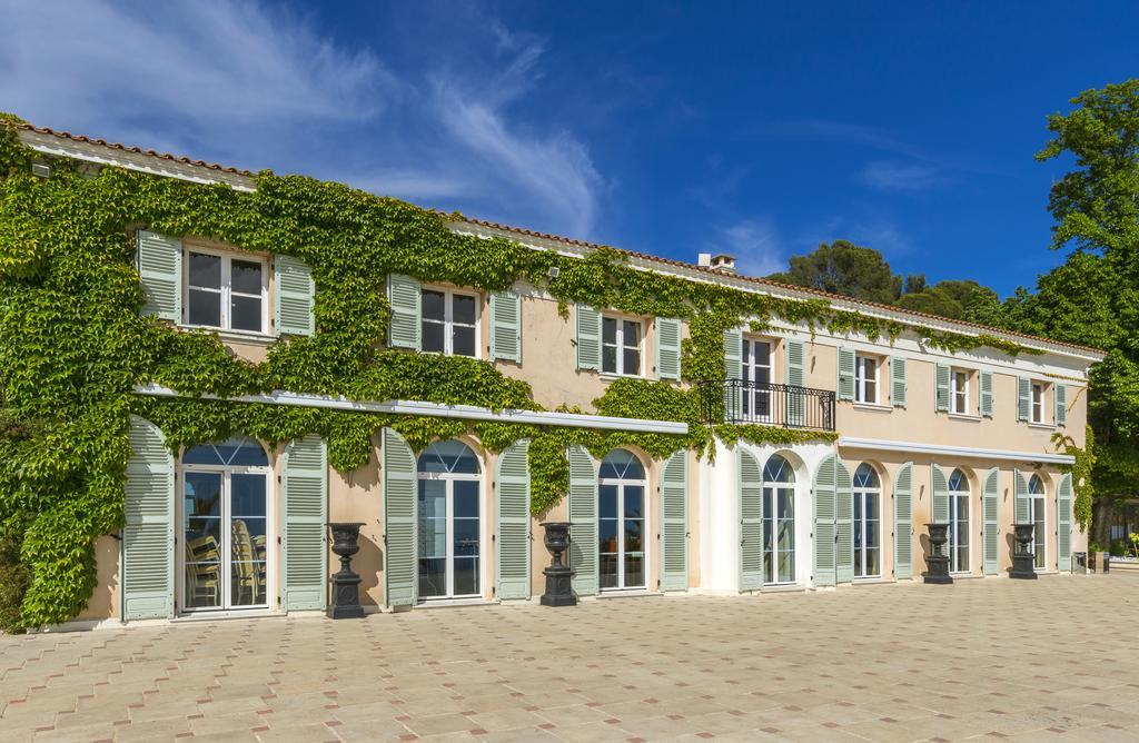滨海自由城Domaine Du Mont Leuze别墅 外观 照片